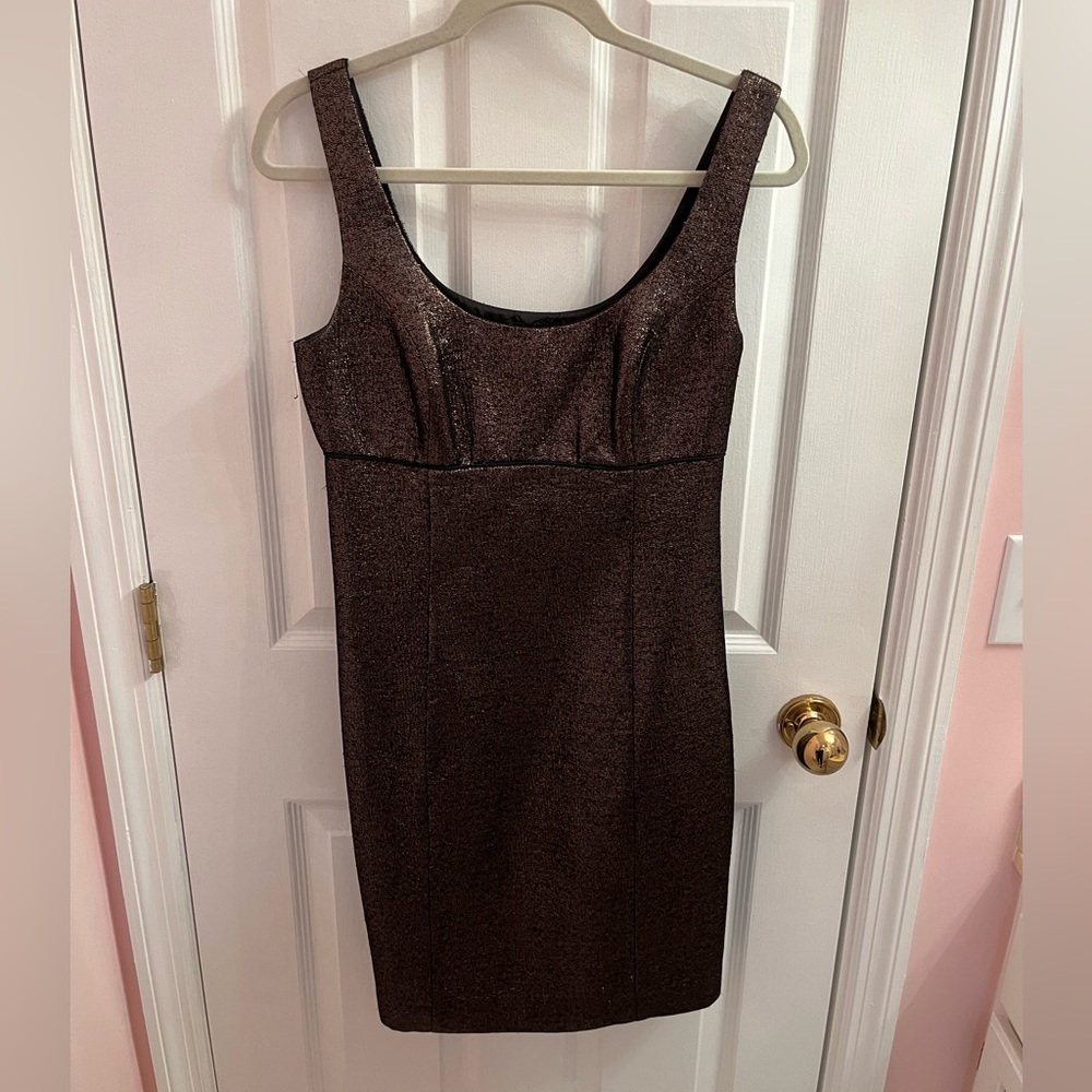 Trina Turk size 4 metallic mini dress